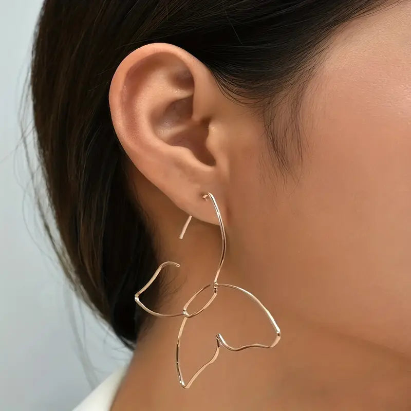 Butterfly Design Elegant Dangle Earrings